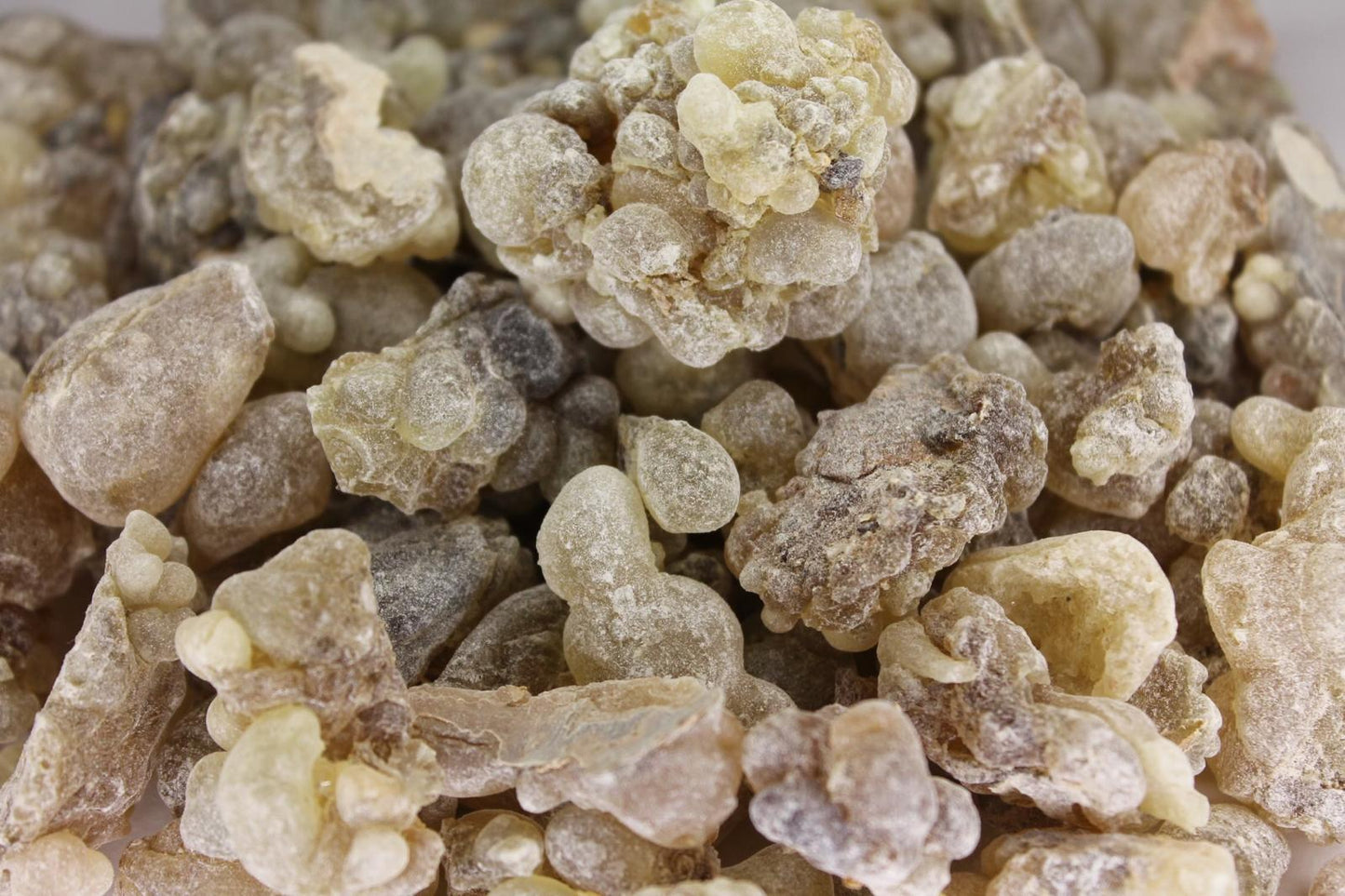 Brown Frankincense – Classic Grade (Boswellia Sacra)